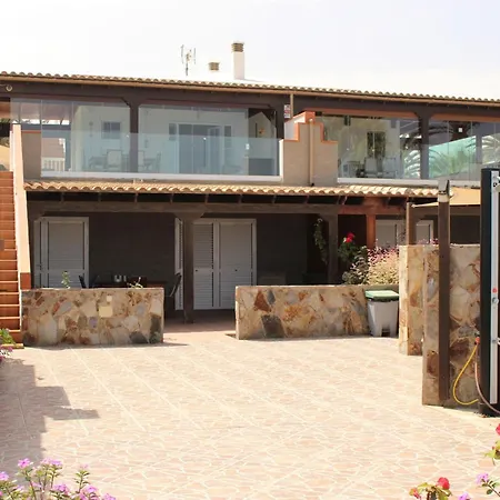 Abora 2 - By Interhome