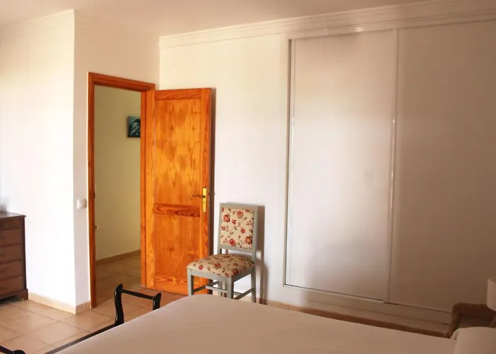 Abora 2 - By Interhome