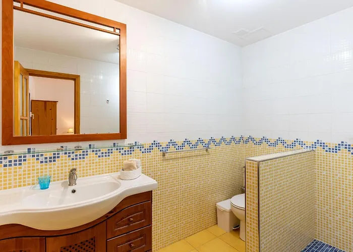 Semesterbostad Abora 2 - By Interhome